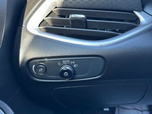 Used 2023 Chevrolet Malibu LT image 49