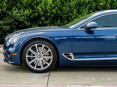 Used 2021 Bentley Continental GT AWD/4WD image 16