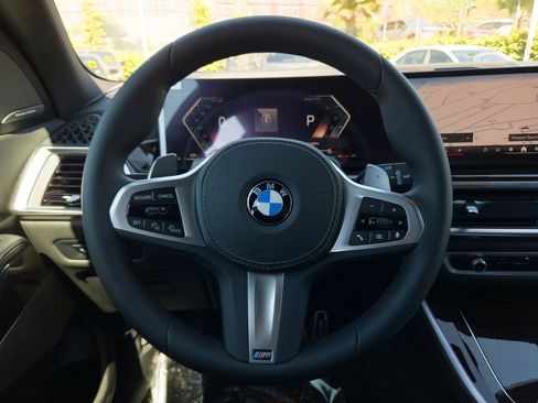 New 2026 BMW X5 xDrive40i w/ M Sport Package image 14
