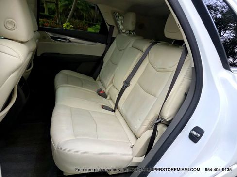 Used 2017 Cadillac XT5 Luxury FWD image 28