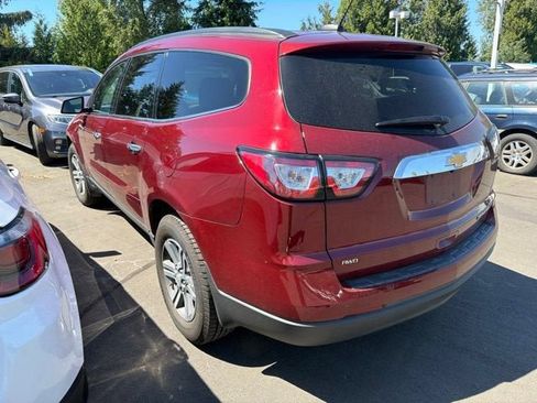 Used 2016 Chevrolet Traverse LT AWD/4WD image 2