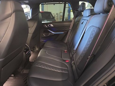 Used 2021 BMW X5 M w/ Competition Package AWD/4WD image 5
