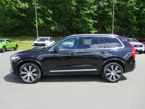 Used 2021 Volvo XC90 T8 Inscription w/ Advanced Package AWD/4WD image 8