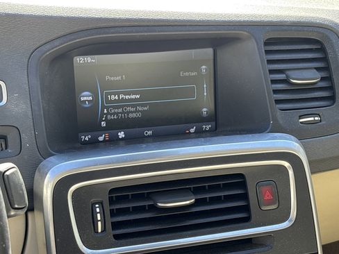 Used 2014 Volvo S60 T5 image 23