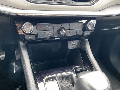 Used 2024 Jeep Compass Limited AWD/4WD image 24