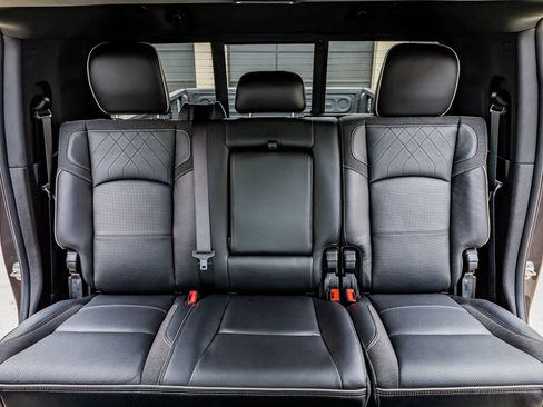 Used 2026 RAM 3500 Limited image 37