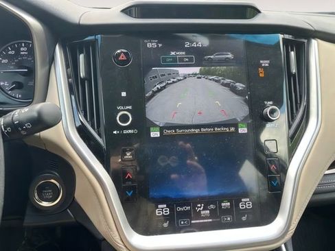 Used 2021 Subaru Outback Limited AWD/4WD image 21