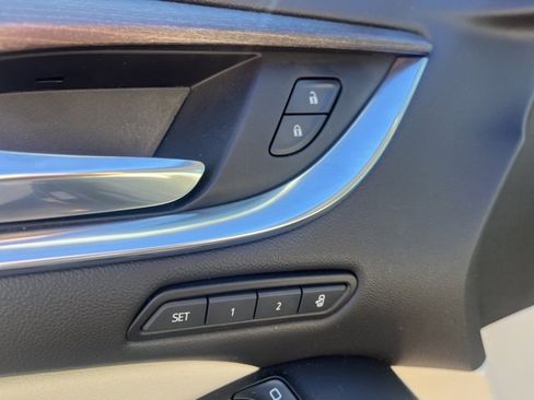 Used 2024 Buick Enclave Avenir w/ Trailering Package, 5000 lbs. image 13