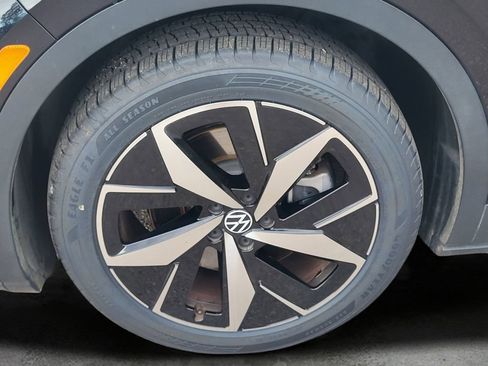 Used 2023 Volkswagen ID.4 Pro S RWD image 9