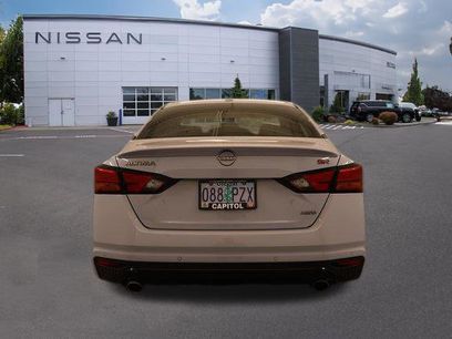 Certified 2023 Nissan Altima 2.5 SR w/ SR Premium Package