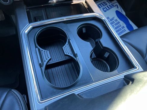 Used 2020 Ford F250 Platinum w/ FX4 Off-Road Package image 38