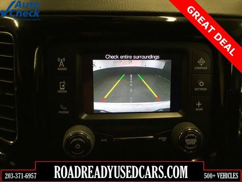 Used 2018 Jeep Compass Latitude AWD/4WD image 48
