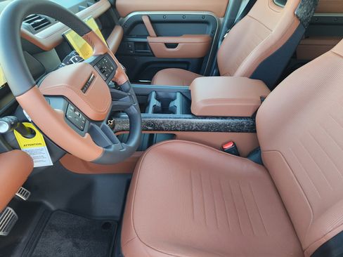 New 2026 Land Rover Defender 110 OCTA image 12