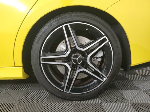 Used 2022 Mercedes-Benz CLA 35 AMG 4MATIC image 30