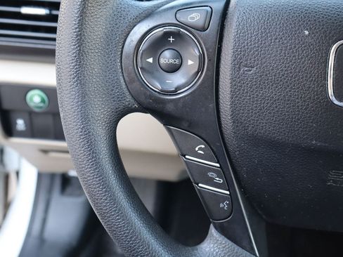 Used 2015 Honda Accord EX image 13