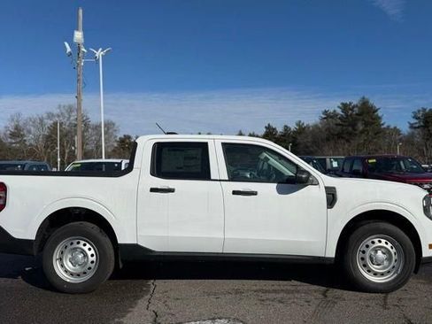 New 2026 Ford Maverick XL image 3