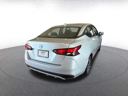 Used 2025 Nissan Versa SV FWD image 14