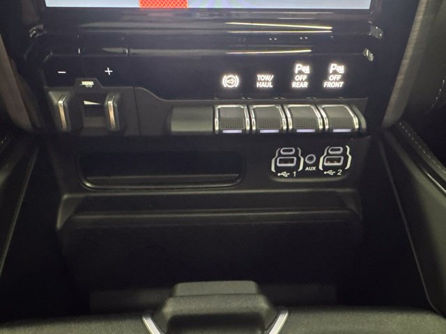Used 2024 RAM 2500 Rebel w/ Safety Group AWD/4WD image 47
