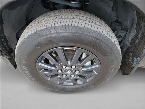 Used 2025 Toyota Land Cruiser 1958 image 9