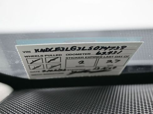 Used 2020 Kia Niro EX Premium image 10