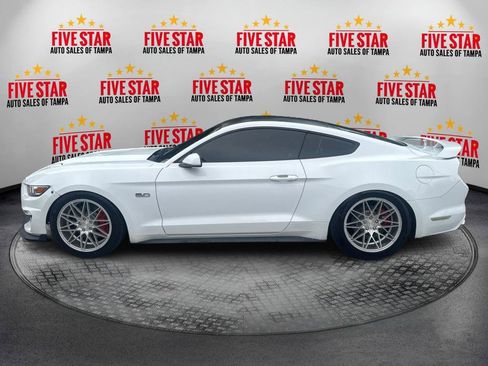 Used 2016 Ford Mustang GT RWD image 4