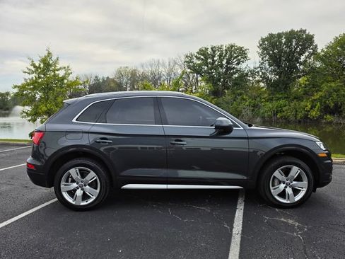 Used 2018 Audi Q5 2.0T Premium Plus AWD/4WD image 4