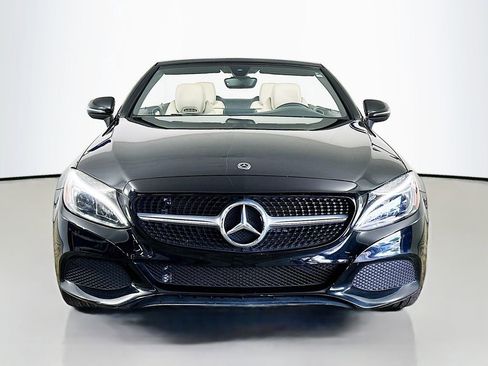 Used 2018 Mercedes-Benz C 300 Cabriolet image 2