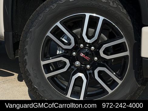 New 2026 GMC Sierra 1500 AT4 w/ AT4 Premium Package AWD/4WD image 9