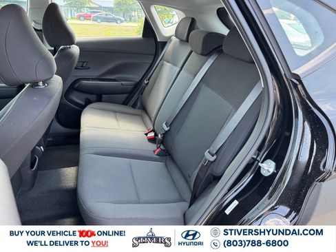 New 2026 Hyundai Kona SE FWD image 18