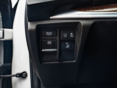 Used 2020 Acura MDX SH-AWD image 43