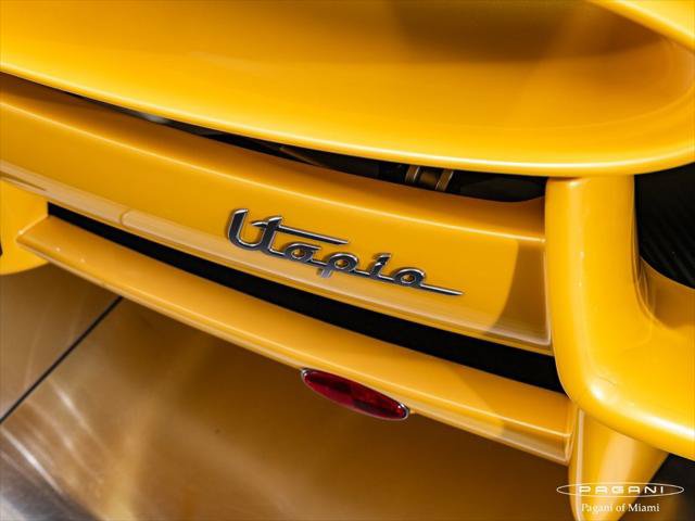 Used 2024 Pagani Utopia RWD image 33