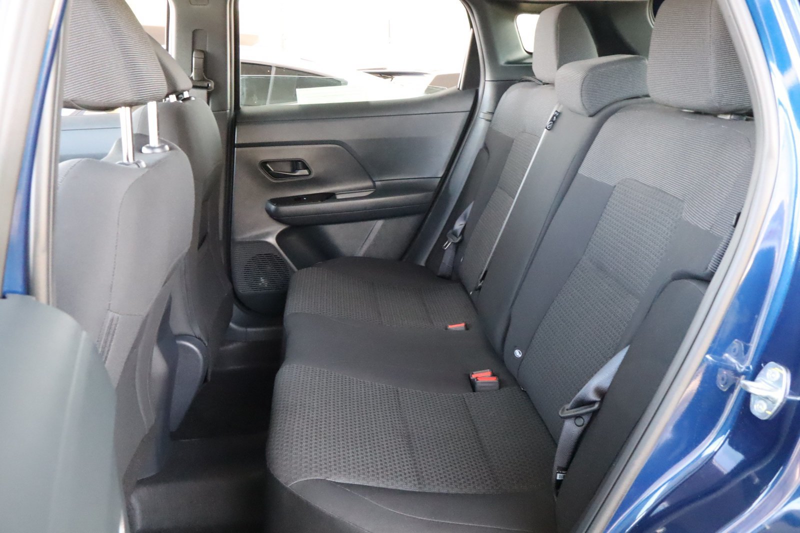 Used 2025 Nissan Kicks S FWD image 36