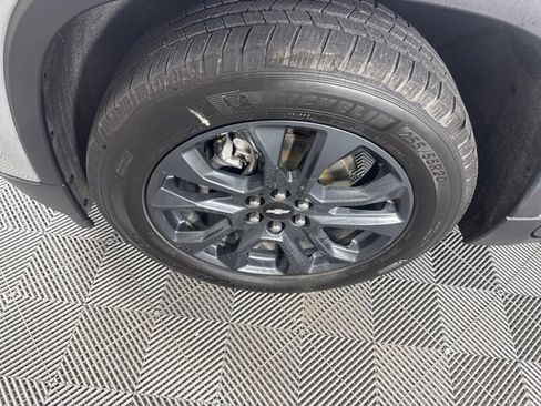 Used 2021 Chevrolet Traverse RS image 10