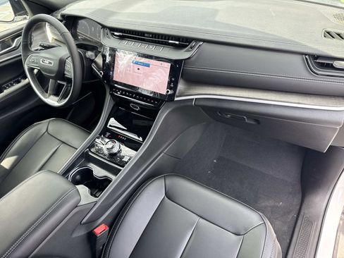 New 2026 Jeep Grand Cherokee L Limited w/ Limited Altitude Package image 34