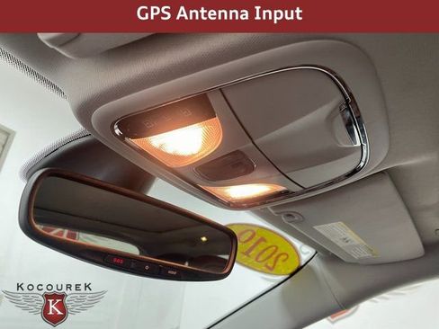 Used 2019 Jeep Cherokee Overland image 19