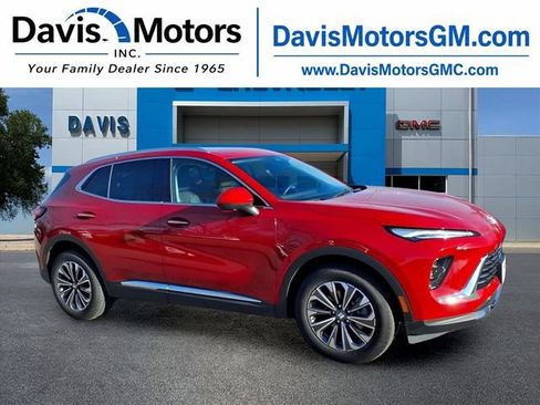 Used 2025 Buick Envision Preferred AWD/4WD image 1
