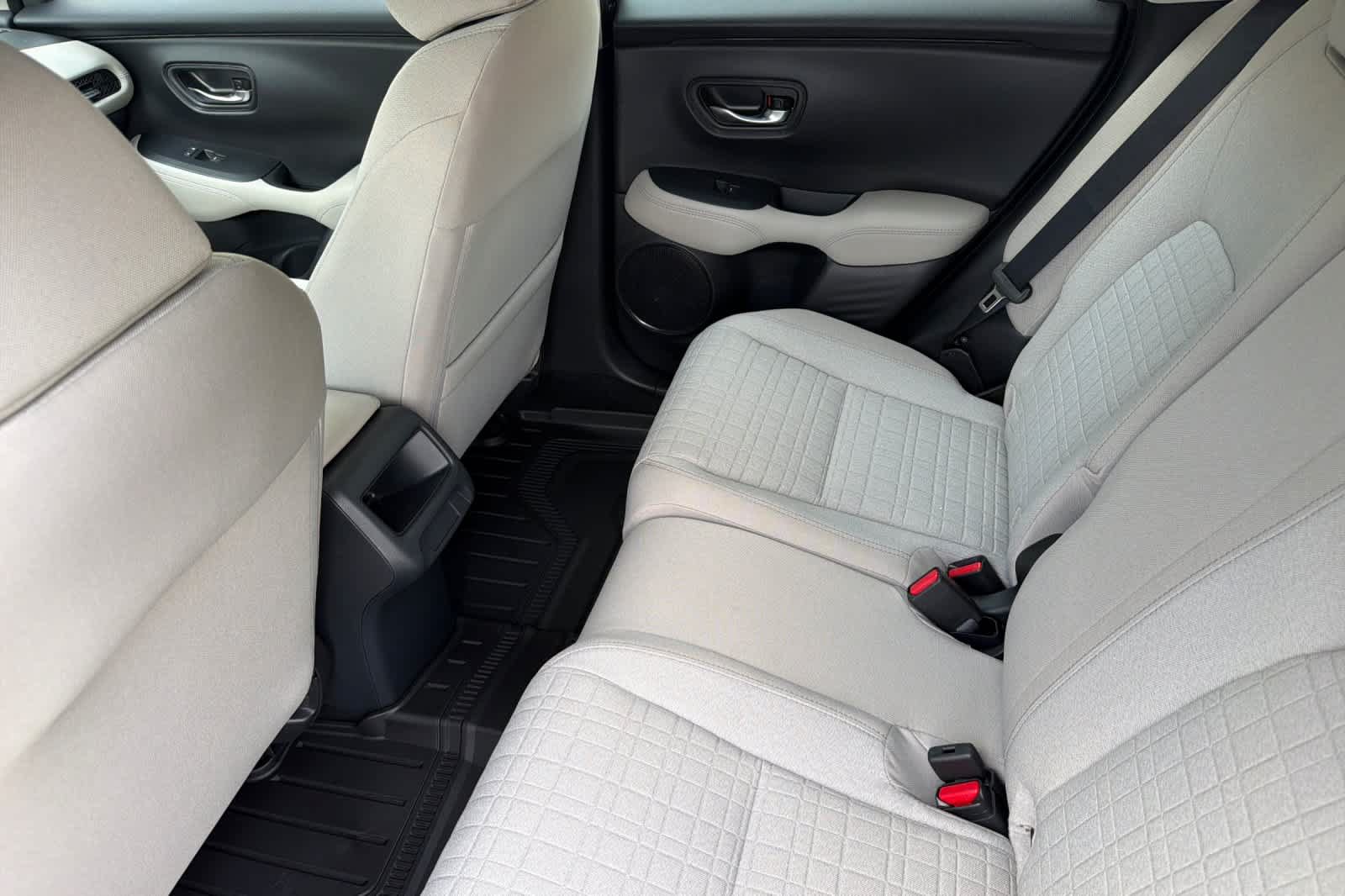 New 2027 Honda HR-V LX image 4