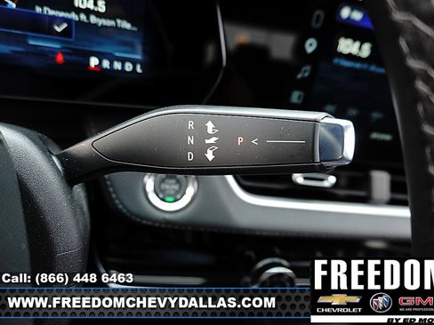 Used 2026 Chevrolet Equinox LT FWD image 27