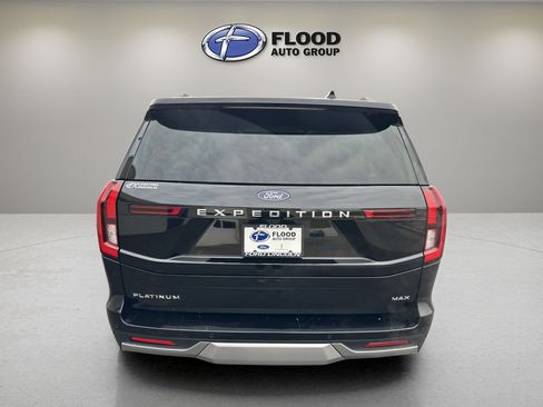 Certified 2025 Ford Expedition Max Platinum image 6