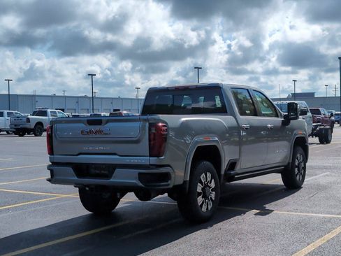New 2026 GMC Sierra 2500 Denali w/ Denali Reserve Package AWD/4WD image 7