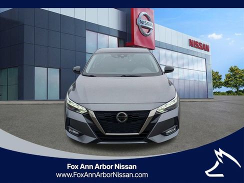 Certified 2023 Nissan Sentra SR FWD image 8