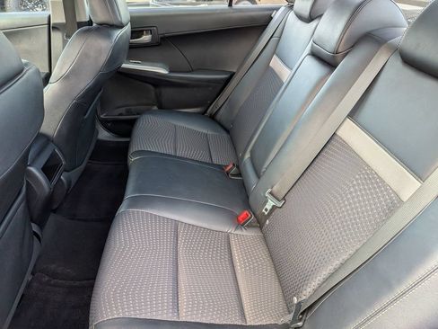 Used 2012 Toyota Camry SE FWD image 23
