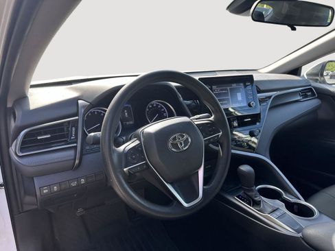 Used 2024 Toyota Camry LE FWD image 11