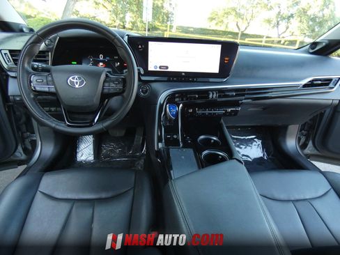 Used 2023 Toyota Mirai w/ Advanced Technology Package RWD image 22