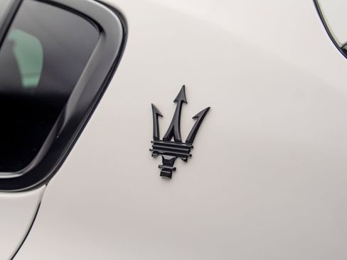 New 2026 Maserati Grecale Modena image 12