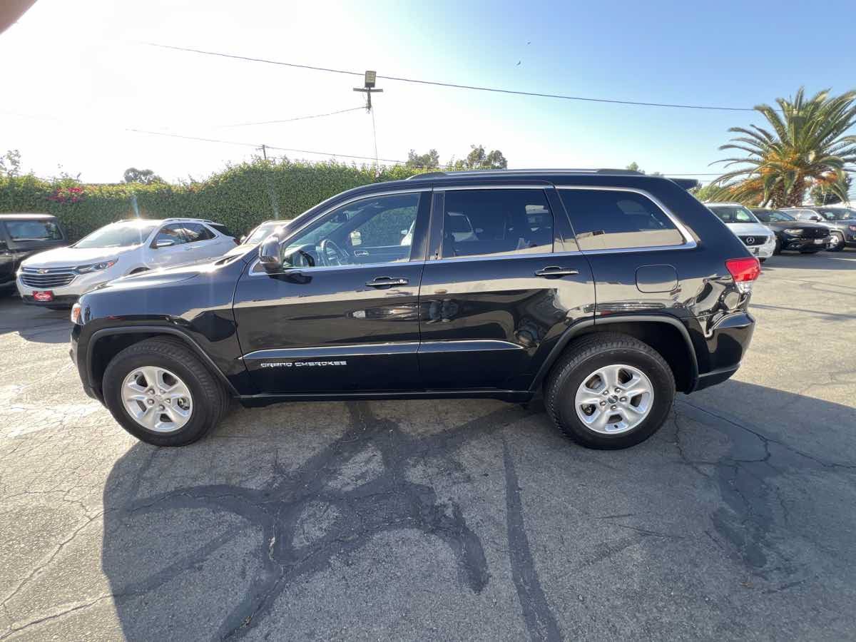 Used 2016 Jeep Grand Cherokee Laredo w/ Quick Order Package 23E RWD image 8