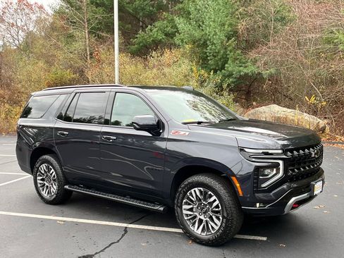 Used 2025 Chevrolet Tahoe Z71 image 7
