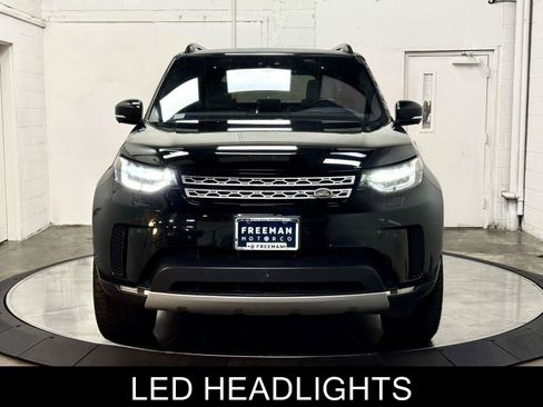 Used 2017 Land Rover Discovery HSE Luxury AWD/4WD image 3
