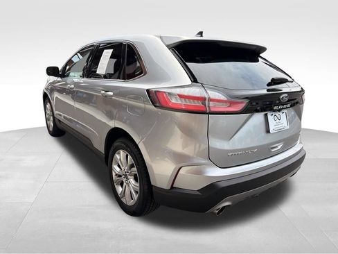 Used 2022 Ford Edge Titanium AWD/4WD image 5