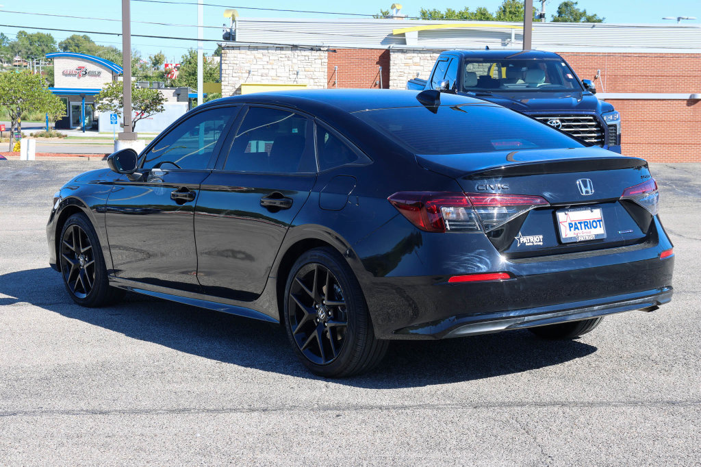 Used 2025 Honda Civic LX image 5